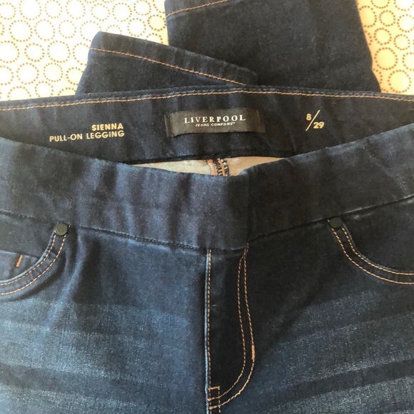 Liverpool Sienna Pull-on Legging Jeans. - Picture 3 of 4